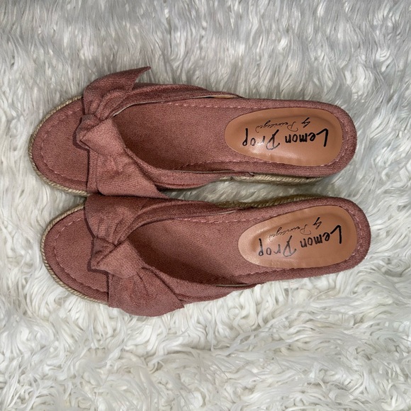 Lemon drop by privileged platform sandals - Picture 3 of 3